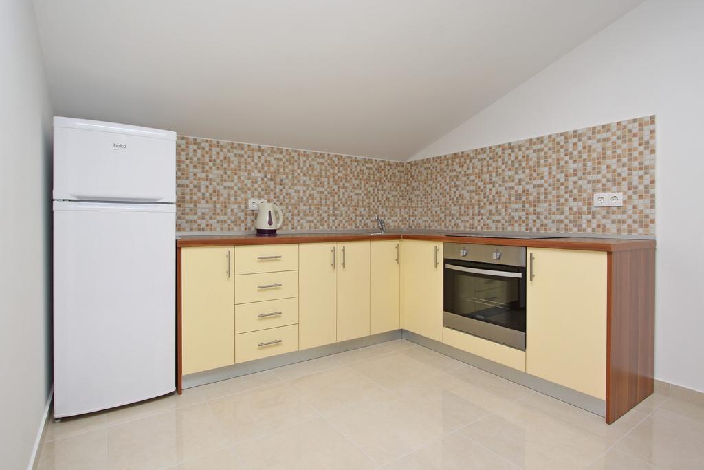 Apartmani Ruza โนวาลยา ภายนอก รูปภาพ