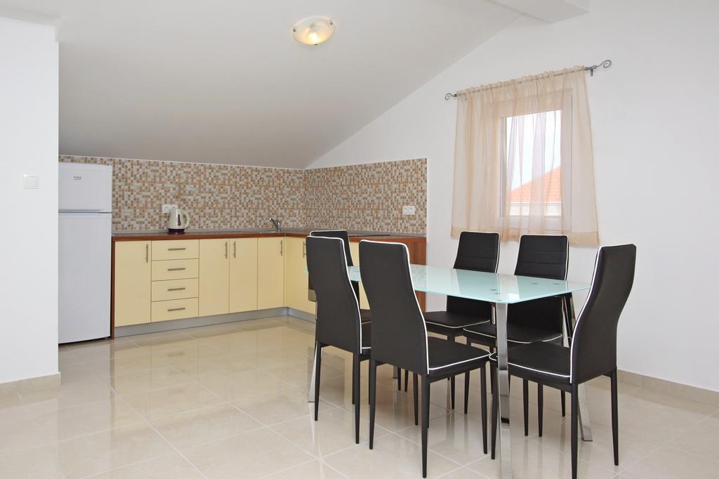 Apartmani Ruza โนวาลยา ภายนอก รูปภาพ