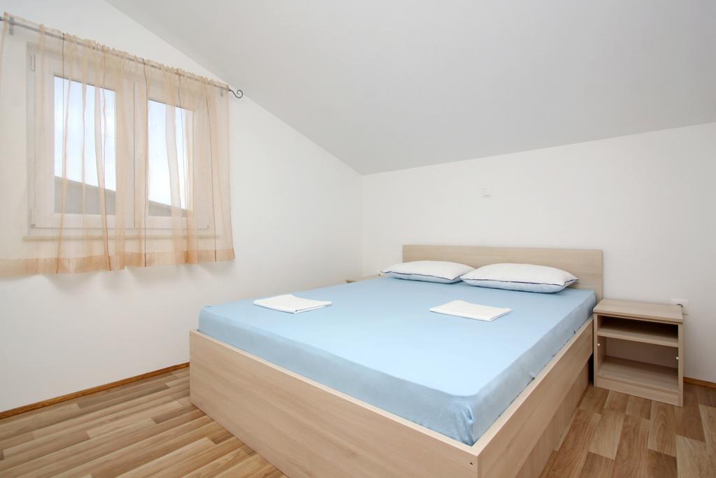 Apartmani Ruza โนวาลยา ภายนอก รูปภาพ
